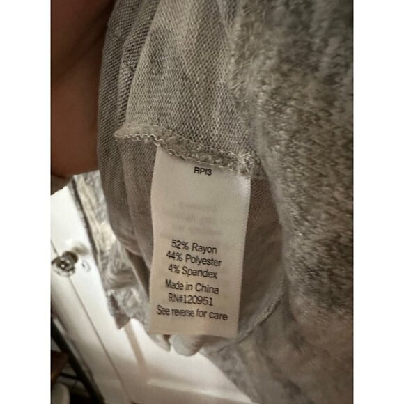 SO Women’s size x-large Camo Hoodie - Picture 5 of 6